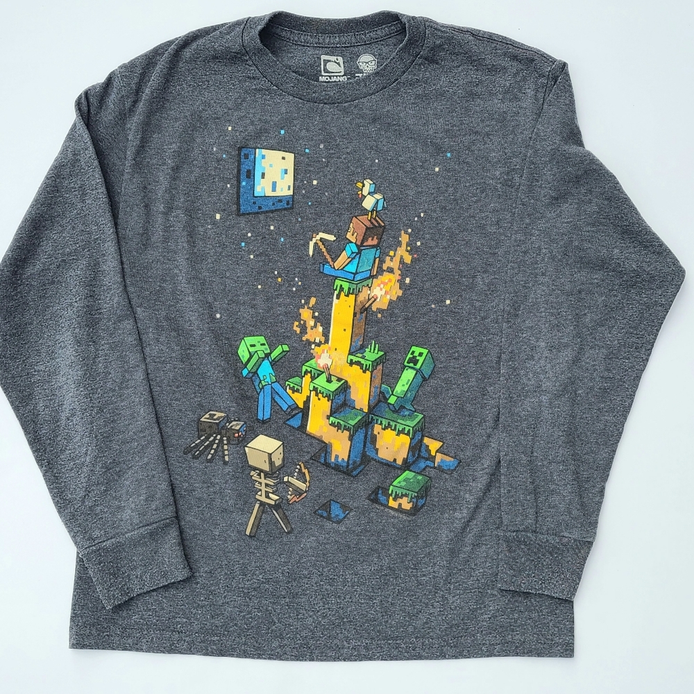 Minecraft long sleeved t-shirt